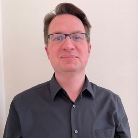 Hr. Stefan Neumann